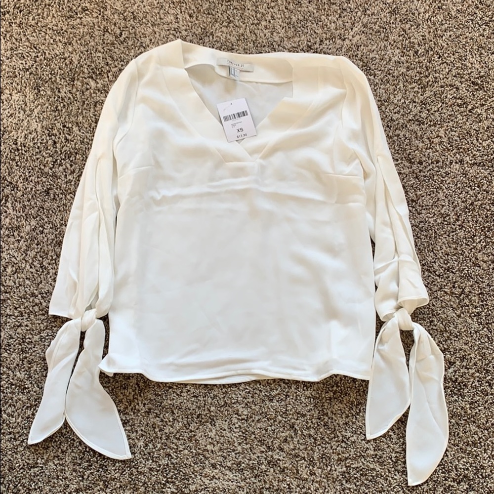 Forever 21 Contemporary Blouse